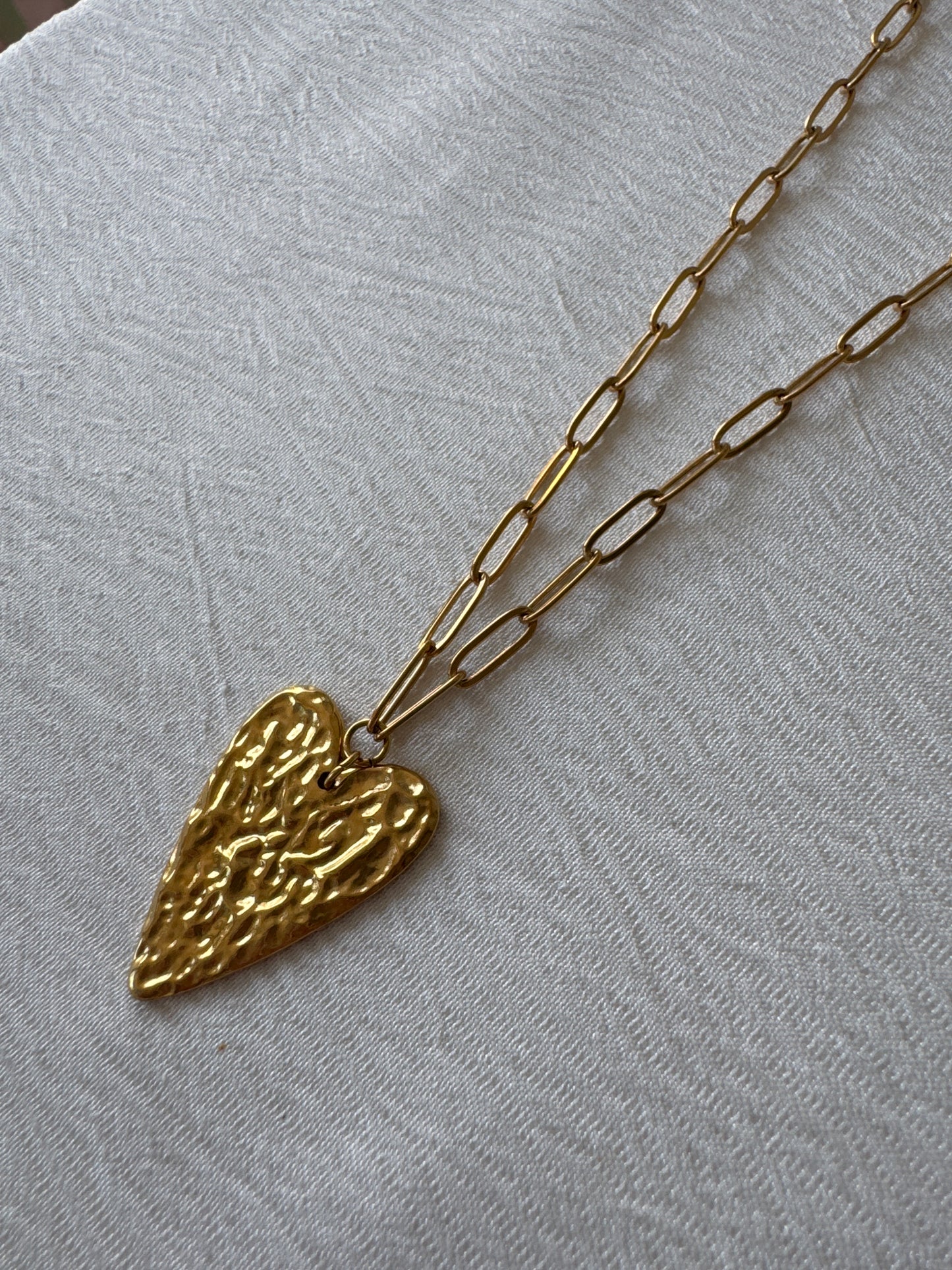 Collier Bloom