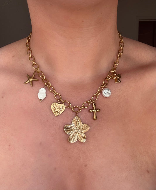 Collier charms